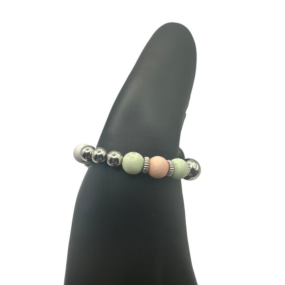 Pastel Green and Pink Beaded Stretch Bracelet Silver Accents 6 inch - Picture 3 of 5